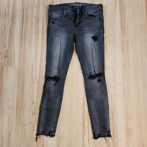 American Eagle Outfitters Women's Gray Distressed Skinny Jeans